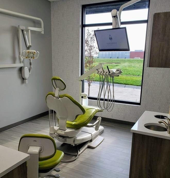 Teeth cleaning room with large window looking out in Urbandale and Johnston Iowa